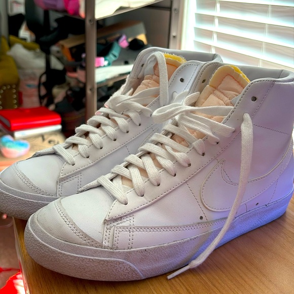 Nike women’s Blazer mid 77 - Picture 1 of 6